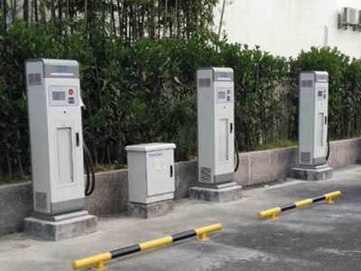 Estación de carga de vehículos eléctricos para propietarios de negocios